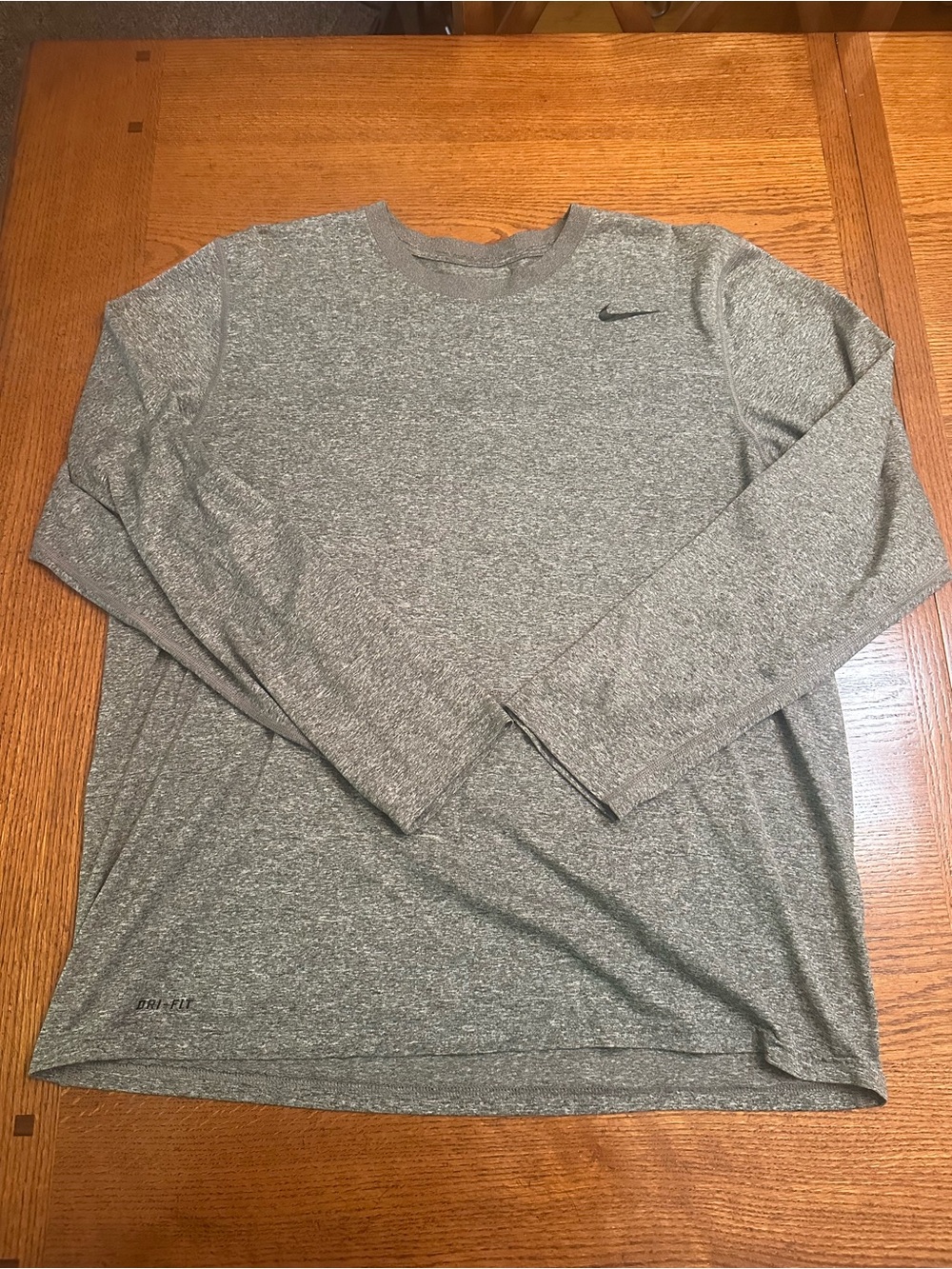 Nike Men’s XL Dri-FIT Long Sleeve Crew Shirt - Gray